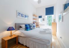 Others 2 Philbeach Balcony- 2bed flat in Earls Ct