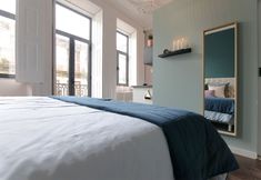 Others 2 Porta 33 Rio Hope