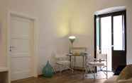 Others 2 Suite Home Trani Old Town