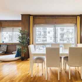 Check-in/check-out kiosk1Origami Porto Residência,St. Ignatius Zoo飯店