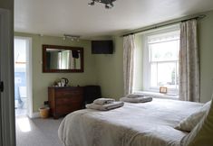 Others 2 The George Inn