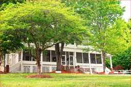 Franklin Terrace Bed and Breakfast, Rp 2.213.767