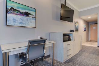 Others 4 Best Western Premier Peppertree at Bend