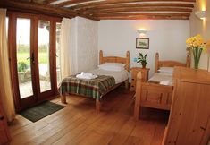 Others 3 Middlewick Holiday Cottages