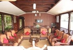Others 6 GuestHouser 3 BHK Houseboat 9f4e