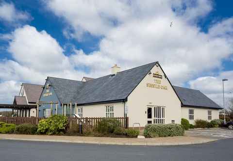 Others Sessile Oak, Llanelli by Marston's Inns