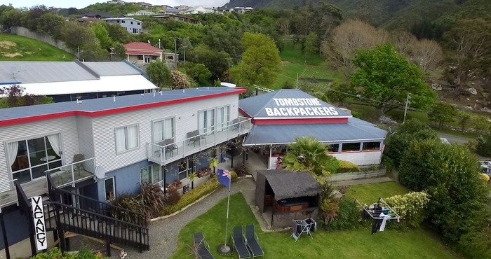 Lain-lain Tombstone Motel, Lodge & Backpackers