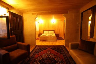 Others 4 Old Greek House