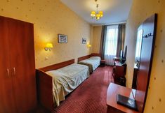 Others 7 Aneks Kazimierz