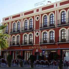 Primary image1馬諾洛梅奧飯店,阿尔卡拉-德尔里奥飯店