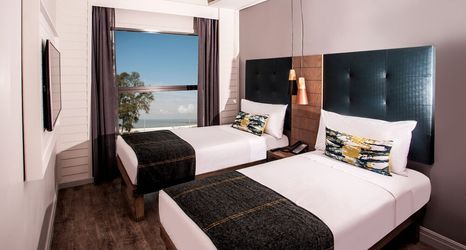 기타 2 StayEasy Maputo