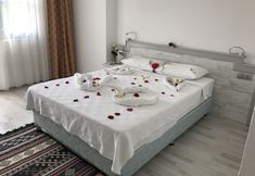 Others 6 Aymes Hotel