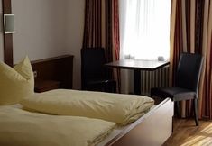 기타 3 Tiroler Landgasthaus