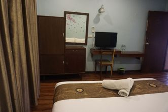 其他 4 Queens Hotel