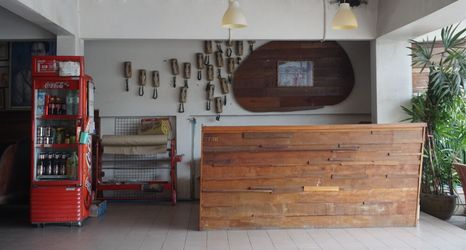 其他 2 Queens Hotel