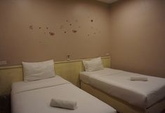 其他 5 Queens Hotel