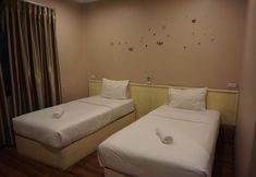 其他 7 Queens Hotel