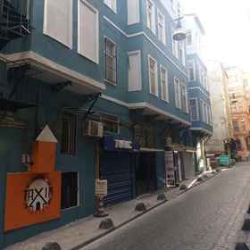 Primary image 1 Taxim Hostel - Adults Only, Hotel Pangkalan Teksi