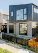 Imej utama Hero Holiday House L12