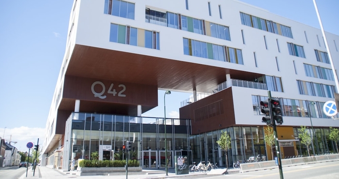 Others Hotel Q42