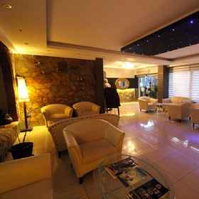 Primary image1Blue Dolphin Hotel,Banda Aceh Halı Saha飯店