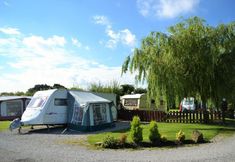 Lain-lain 2 Royal Umpire Caravan Park