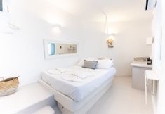 Others 5 Kalamia Cave House