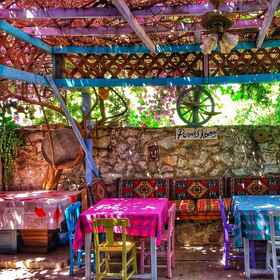 Primary image 1 Parmis Rooms, İzmir Hotels