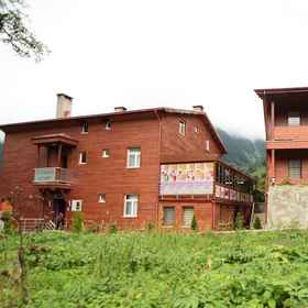 Primary image1Uzungol Apart,恰伊卡拉公寓