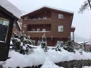 Others 4 Uzungol Apart