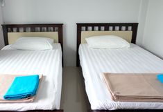 อื่นๆ 7 Mae-Porn Hostel