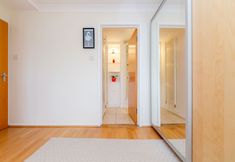 Lain-lain 4 Holland Park Heights by BaseToGo