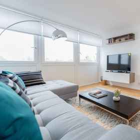 Primary image 1 Holland Park Heights by BaseToGo, International Society of Ultrasound in Obstetrics and Gynecology (ISUOG) Hotels