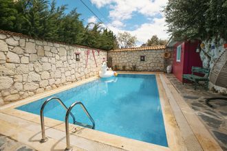 기타 4 Aisem By Hire Alacati