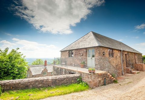 Others Tilbury Cottage