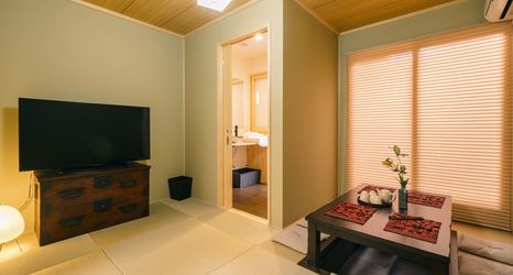 Lain-lain 2 Miro Kujo Kawaramachi Tei