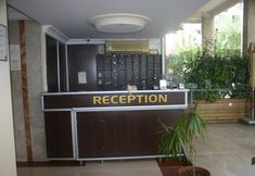 อื่นๆ 3 Gunal Apart