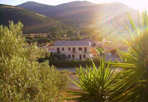 Lainnya Agriturismo La Grotta del Tesoro