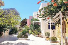 其他 Evina Rooms & Suites