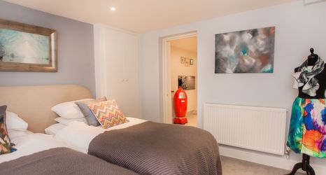 Lain-lain 2 The Art Studio