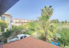 Others 7 Halise Apart