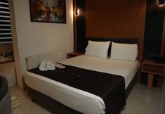 Lain-lain 7 Rays Hotel