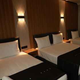 Primary image1雷斯飯店,叶尼博斯纳飯店