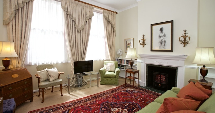 Others A Place Like Home - Two Bedroom Apartment in Knightsbridge