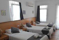 อื่นๆ 3 Mimosa Pension