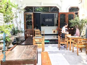 Others 4 Shark Hotel - Hostel