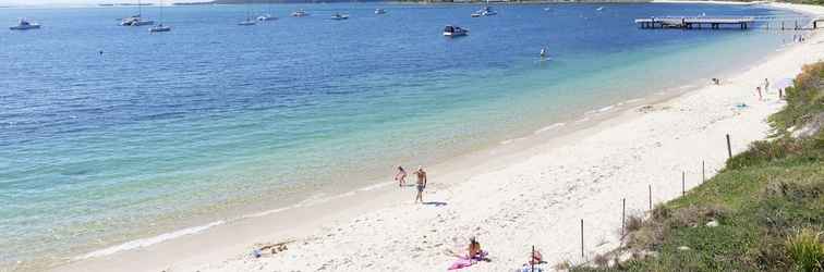 Others Shoal Bay Views at Shoal Bay