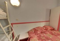 Others 4 Hotel Triotel