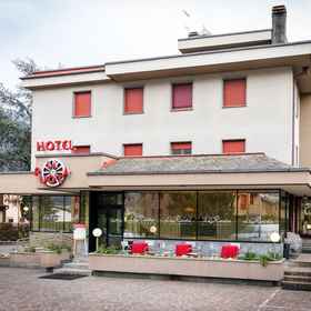 Primary image 1 Hotel La Ruota, Chiesa in Valmalenco Hotels