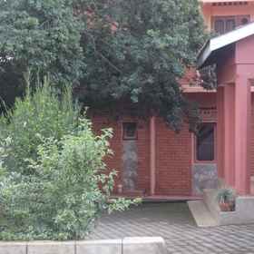 Primary image1Viola Hotel,姆巴莱飯店